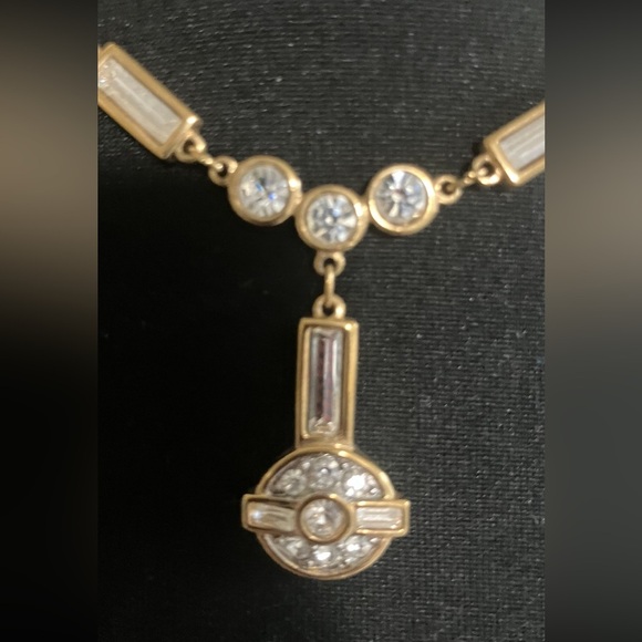 Swarovski Necklace Earring Set Sophisticated Elegant Wedding Special Occasion - Picture 4 of 14